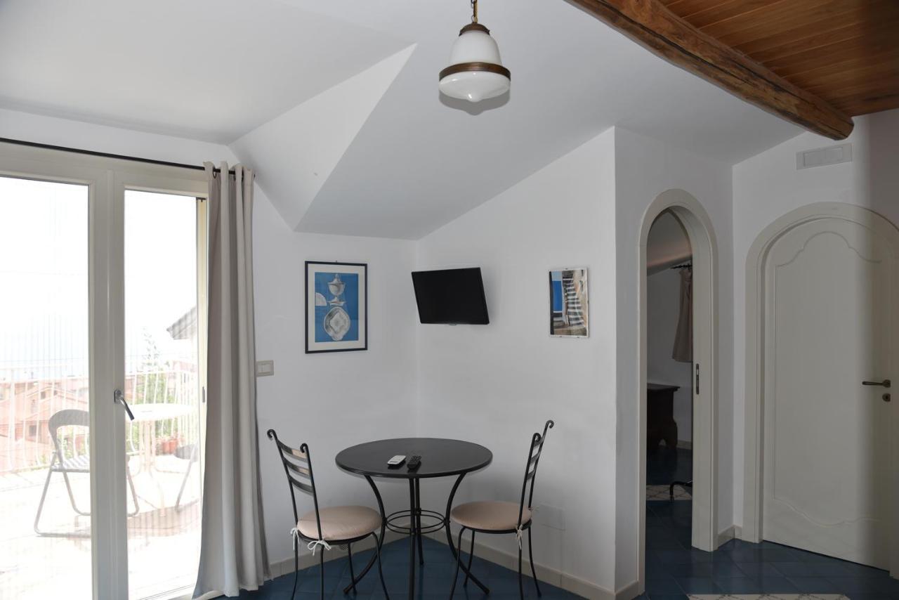 Villa Santa Sofia Асчеа Екстериор снимка