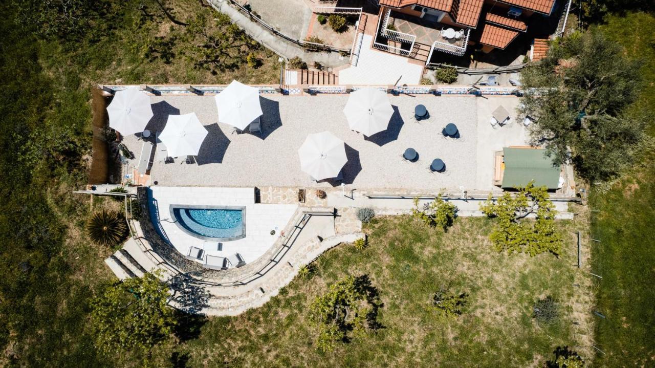 Villa Santa Sofia Асчеа Екстериор снимка