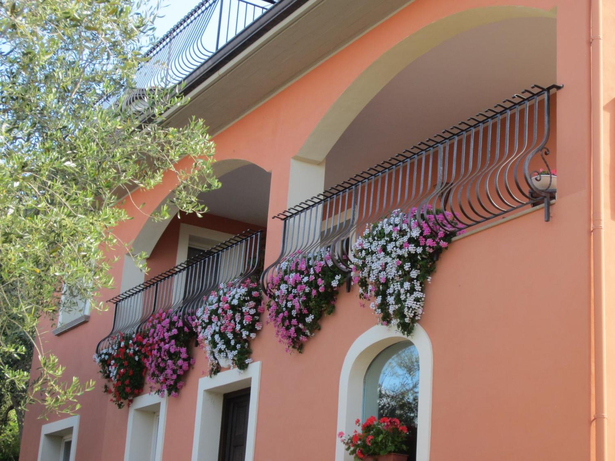 Villa Santa Sofia Асчеа Екстериор снимка